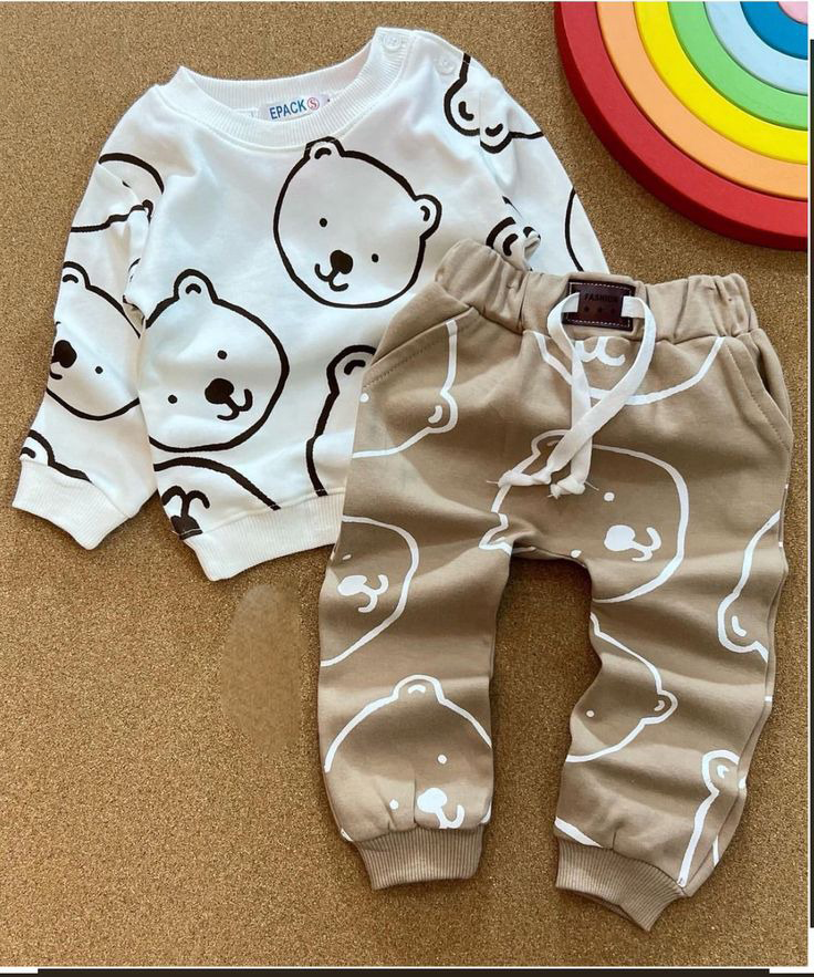 Cozy Bear Outline Print Fleece Tracksuit