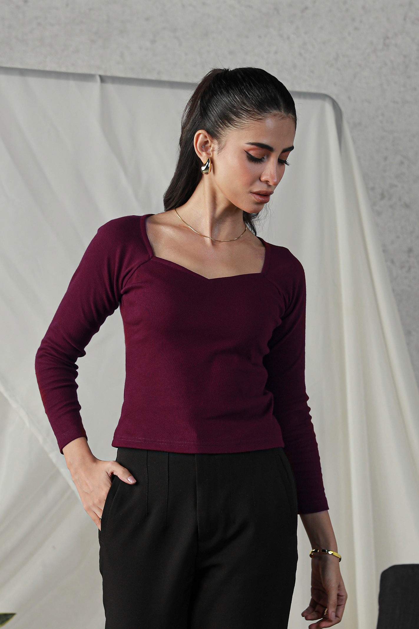 Sweet Heart Neck Top - Burgundy