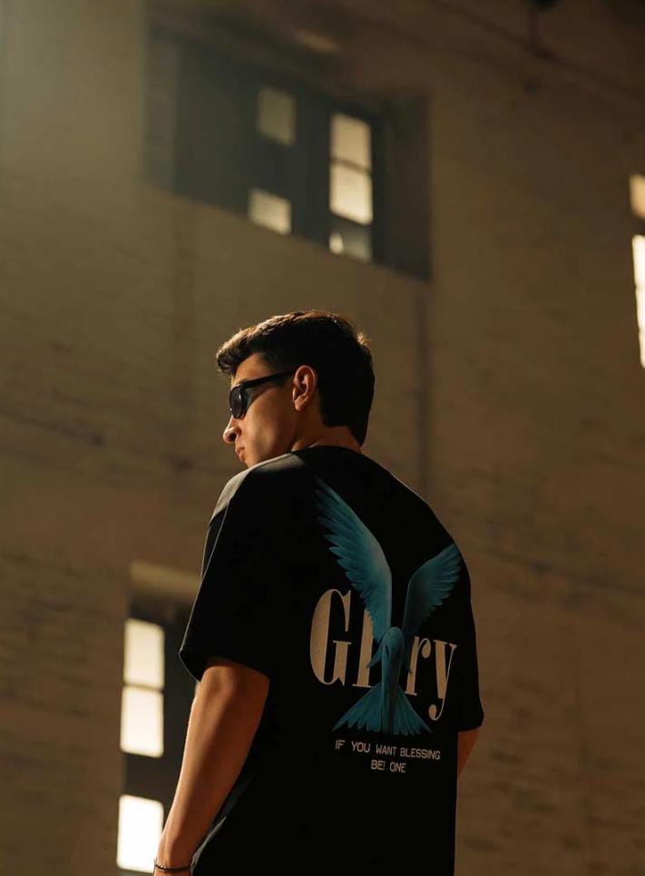 Glory Back Printed Drop-Shoulder Texture T-Shirt