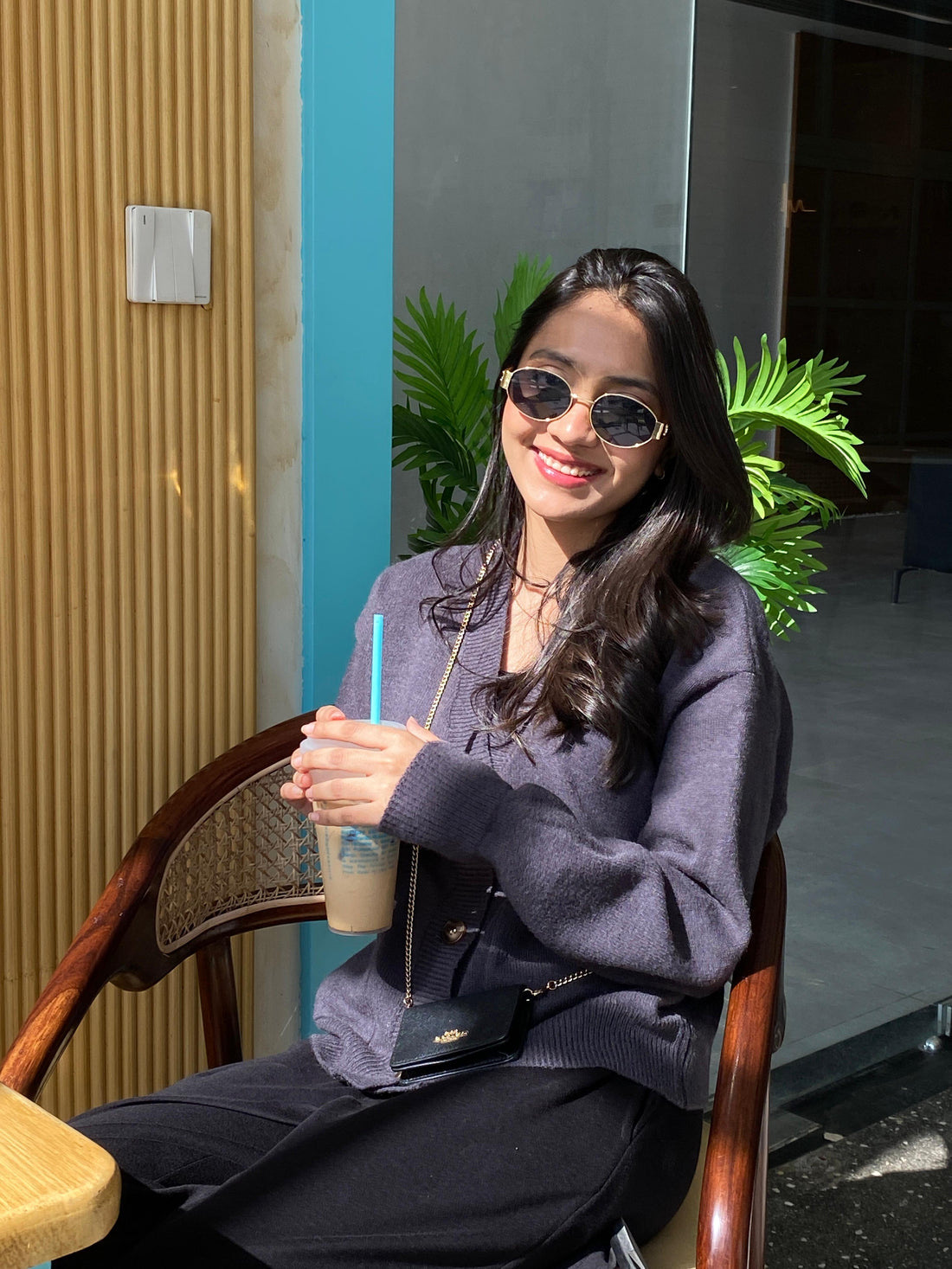 Snug-fit Wool Cardigan - Charcoal