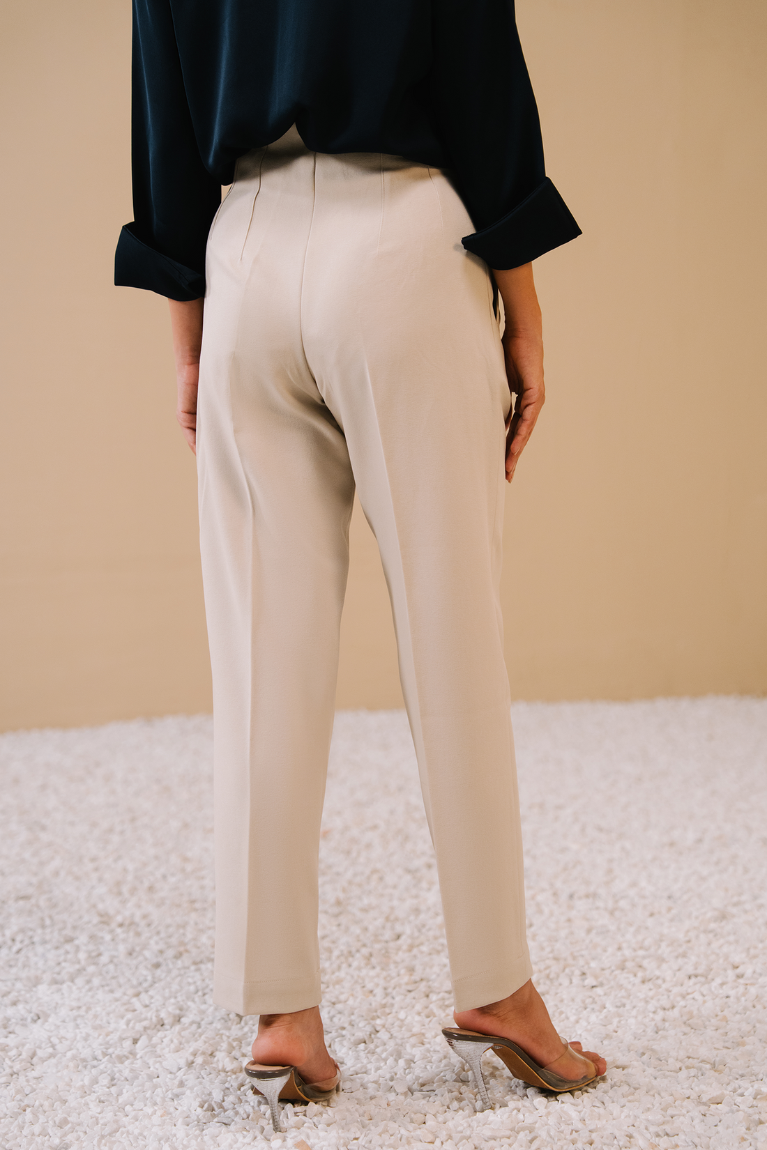 High Waist Darted Pants- Cream